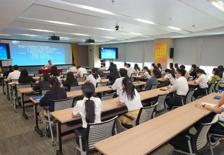 公司開展骨干通訊員新聞寫作培訓暨黨建群團工作培訓